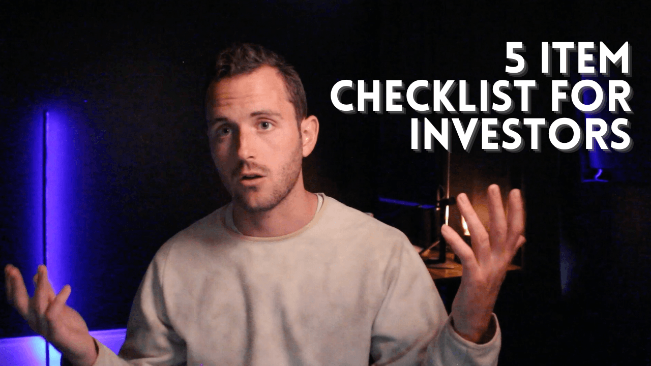 Picking an Airbnb Management Company (5 Things You Need)